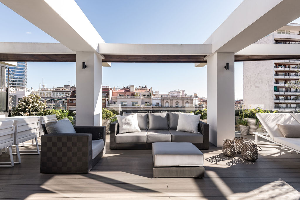 Cómo decorar una terraza o balcón, según el estudio de interiorismo de Barcelona, Tinda’s Project